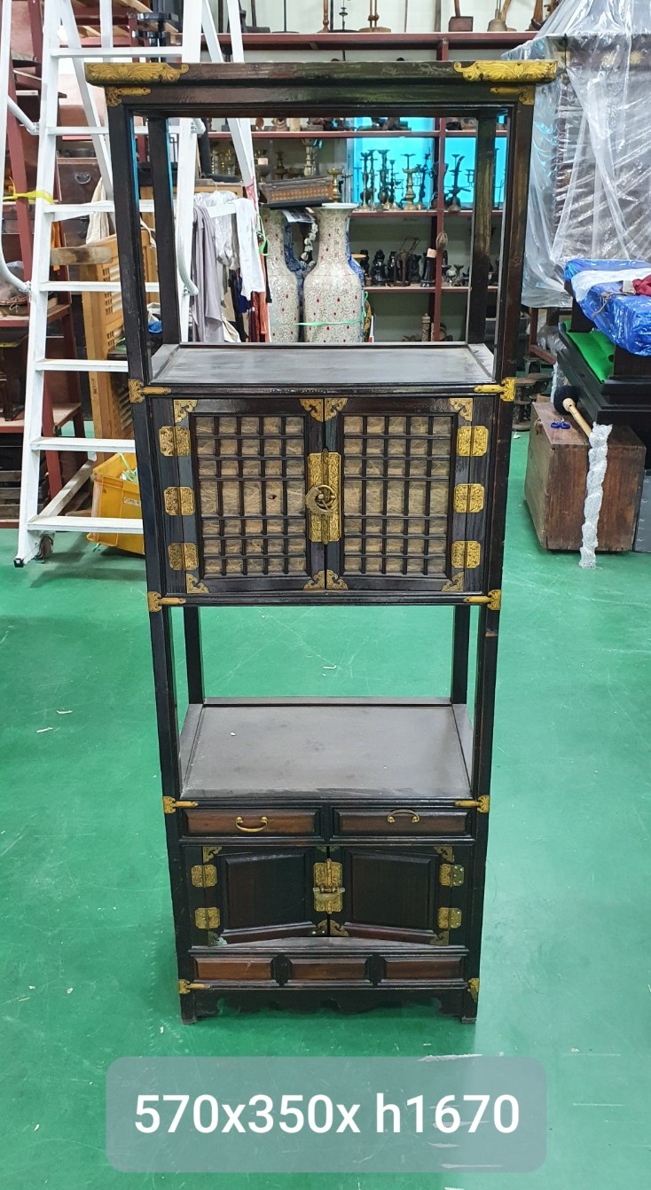 208. 사방탁자(1)