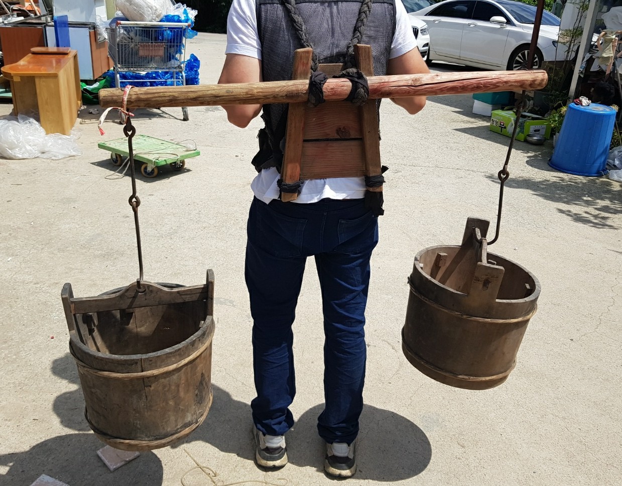 235. 물지게