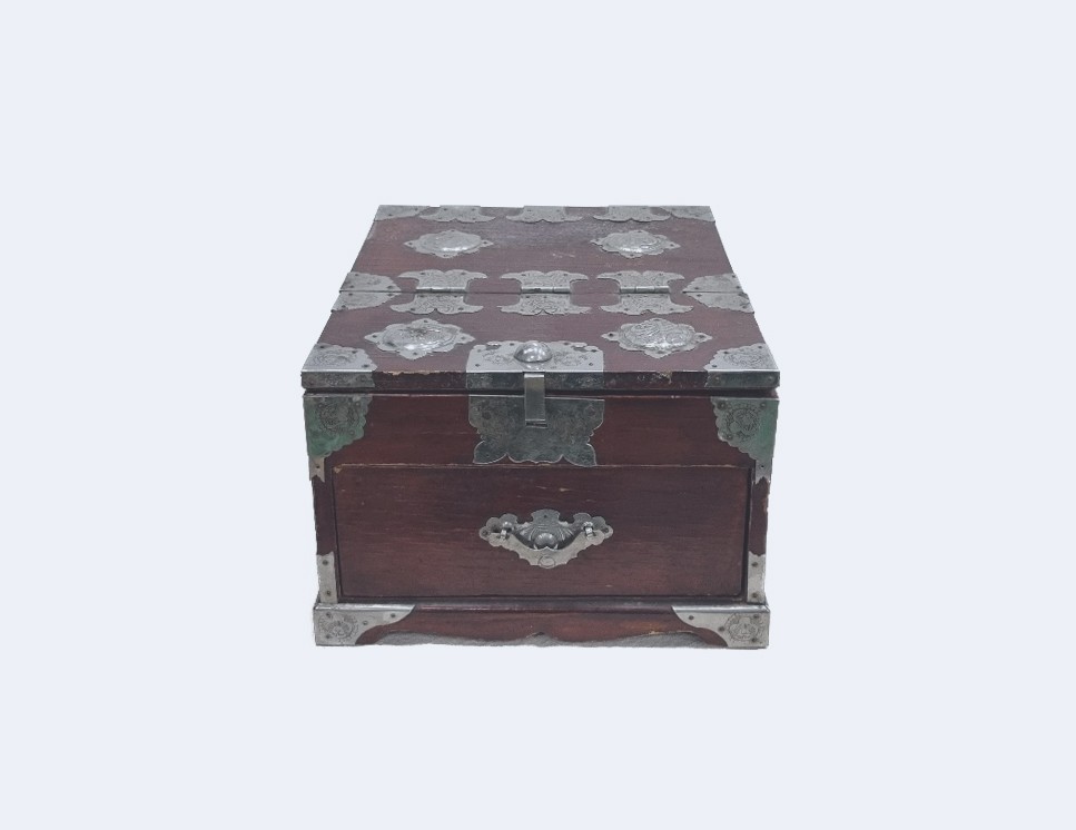 393. 경대(6)
