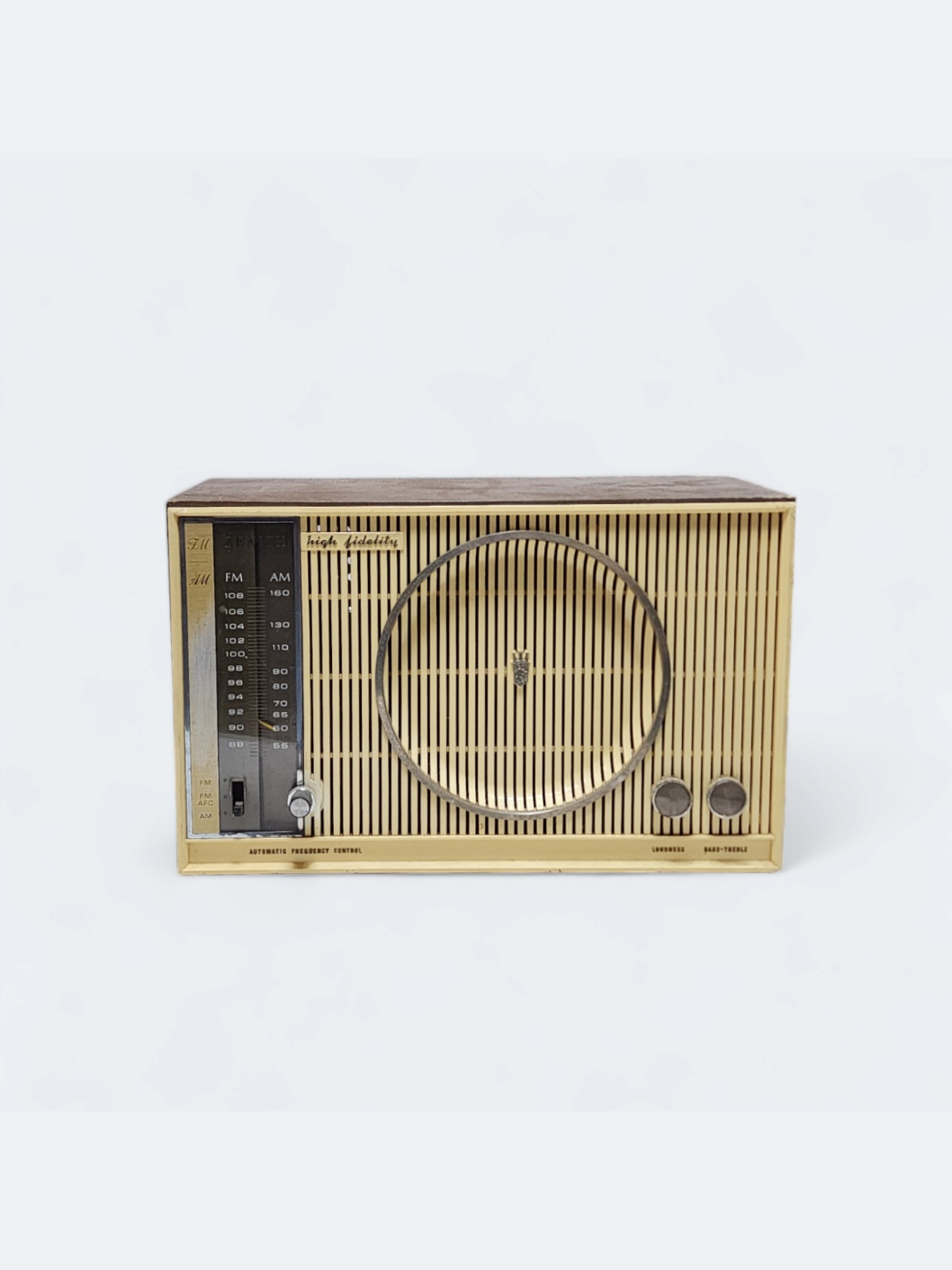 2033-B. 옛날 라디오