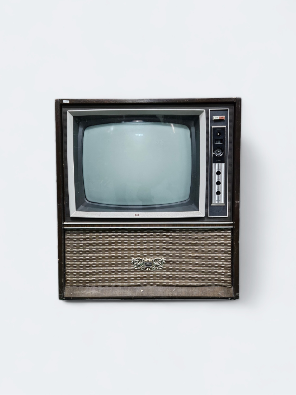 2166.  엔틱 TV(테레비, 티비)