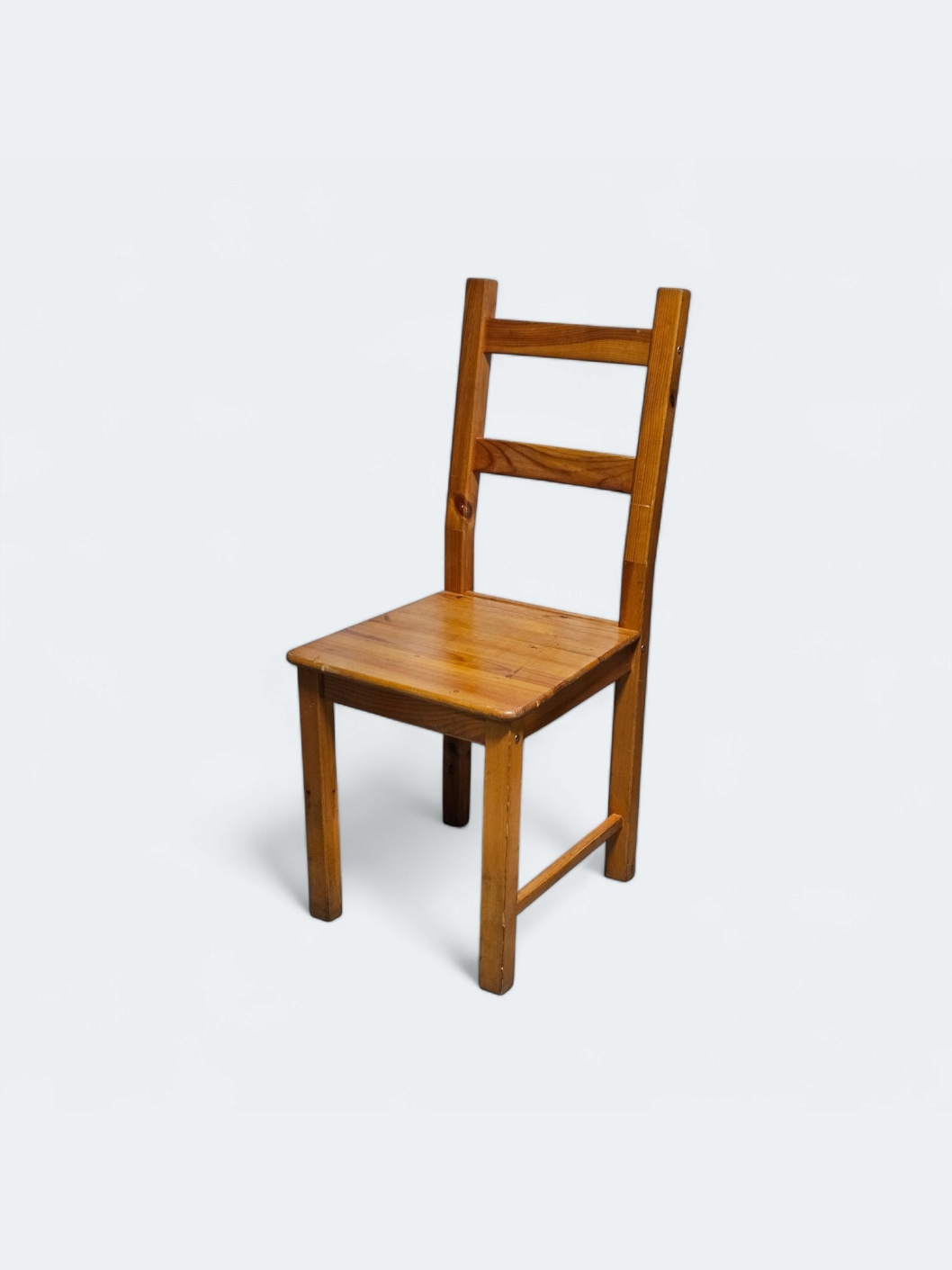 2768-7. 등받이 의자